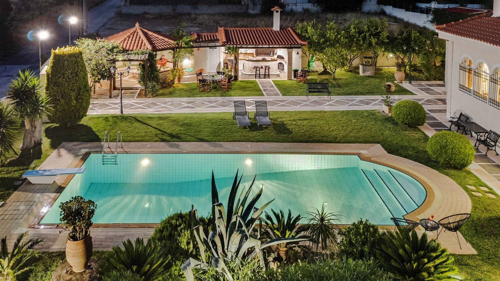 Villa location near Athens airport